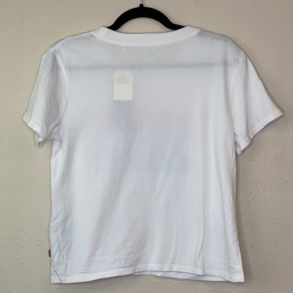 Vote tee by Levi's in women's size Medium NWT - Picture 5 of 8